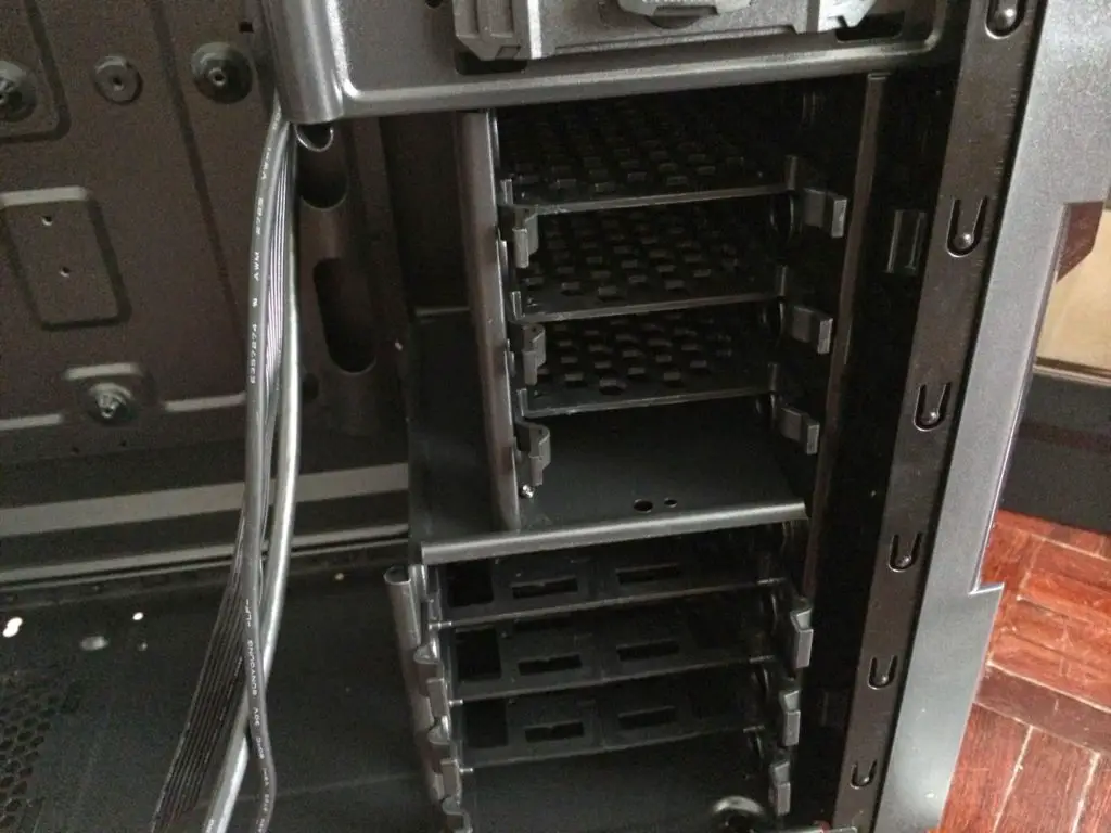 Unboxing & Review: Thermaltake Versa H21 58