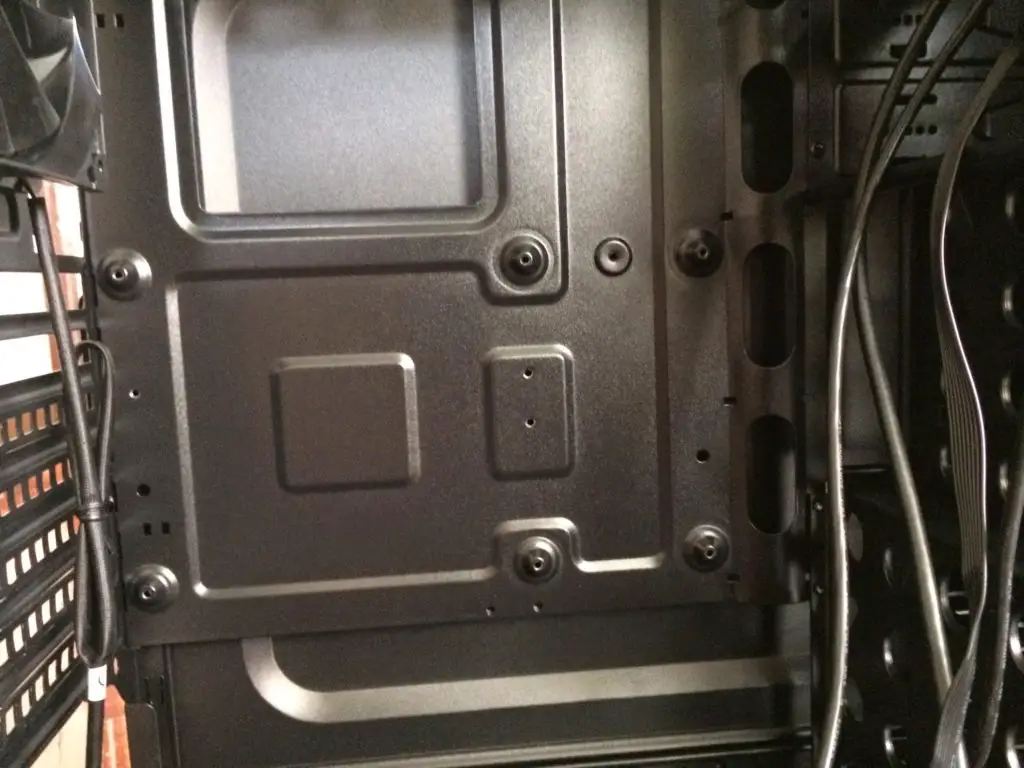 Unboxing & Review: Thermaltake Versa H21 64
