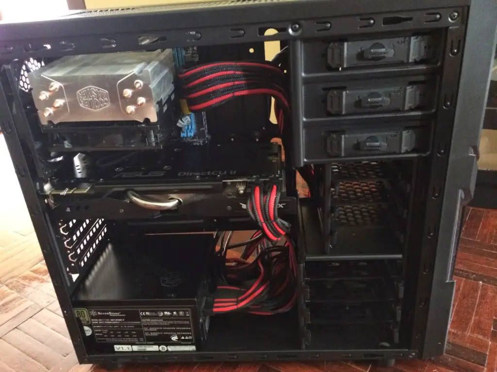 Unboxing & Review: Thermaltake Versa H21 76