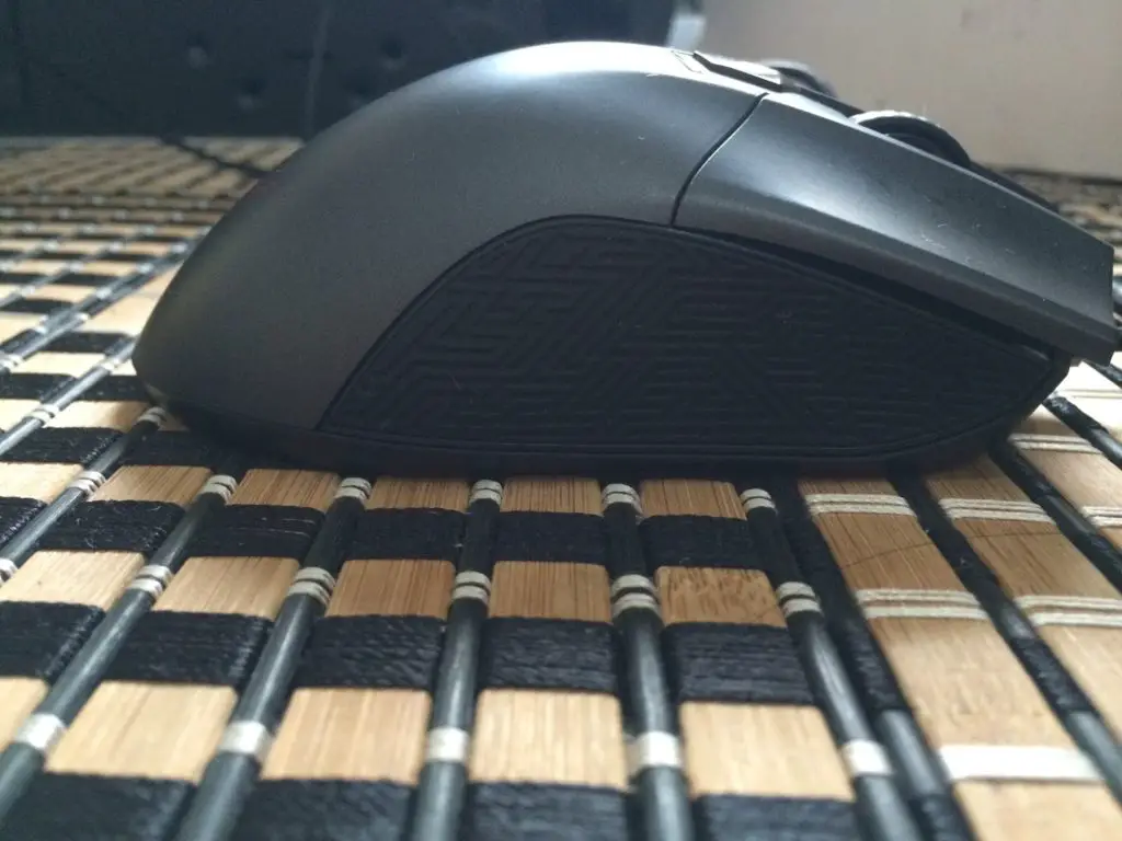 Unboxing & Review: ASUS ROG GR8 Gaming Console PC 51