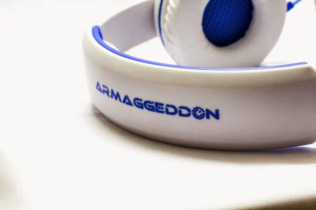 Unboxing & Review: Armaggeddon Fuze 5 USB Gaming Headset 22