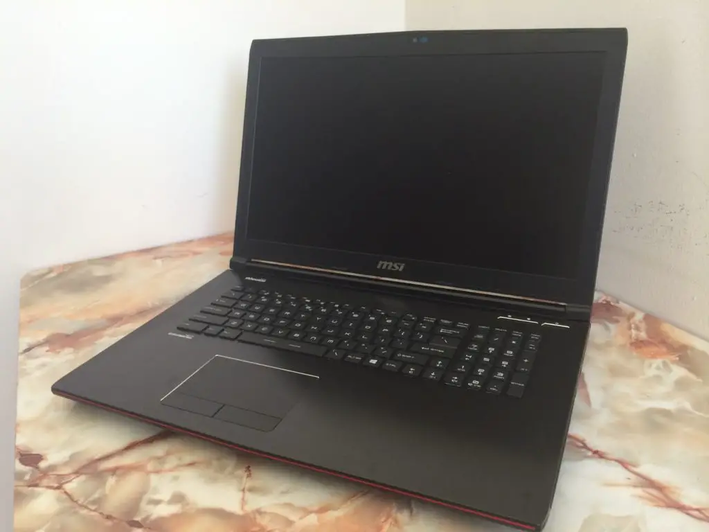 MSI Gaming GE72 2QE Apache Gaming Notebook Review 8