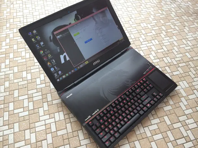 MSI GT80 2QE Titan SLI Gaming Notebook Review 8