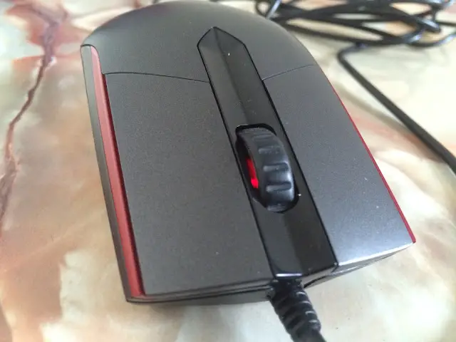 ASUS Republic of Gamers Sica Gaming Mouse Review 24