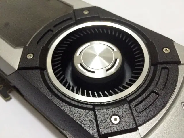 Unboxing & Review: NVIDIA GTX 980 Ti 10