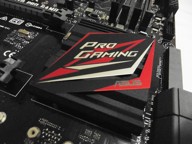 ASUS Z170 Pro Gaming Unboxing & Review 26