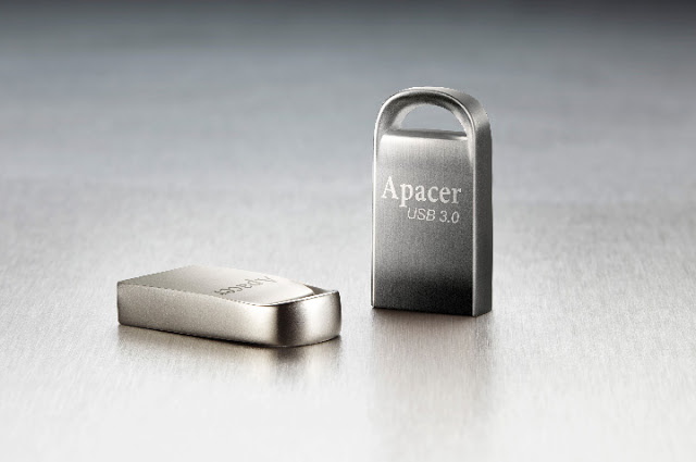 Apacer unveils the AH115 and AH156 supermini fingertip USB flash dirves 8