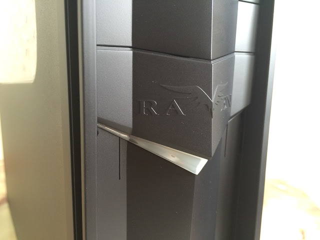 Unboxing & Review: SilverStone Raven Series RVZ02 Mini ITX Chassis 18