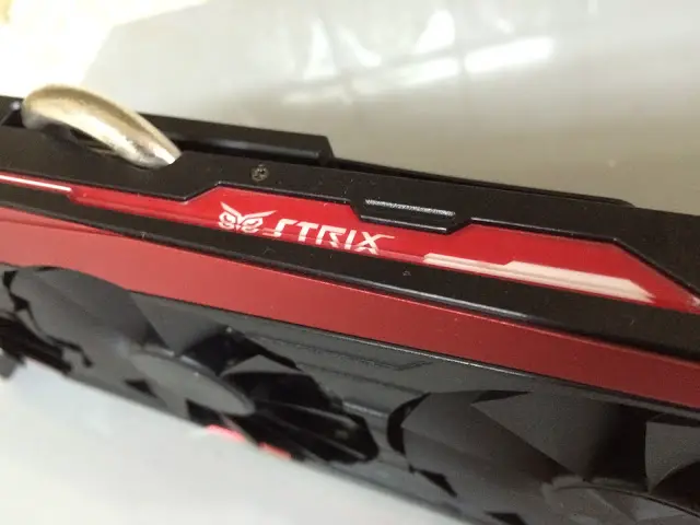 Unboxing & Review: ASUS STRIX R9 Fury 16
