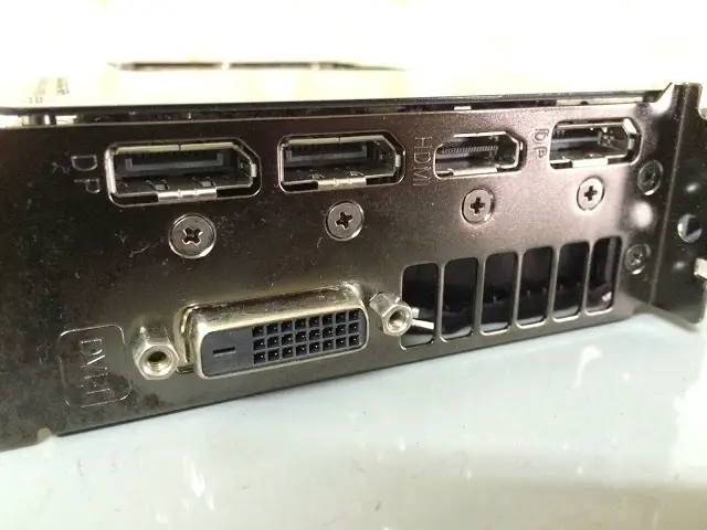 Unboxing & Review: ASUS STRIX R9 Fury 24