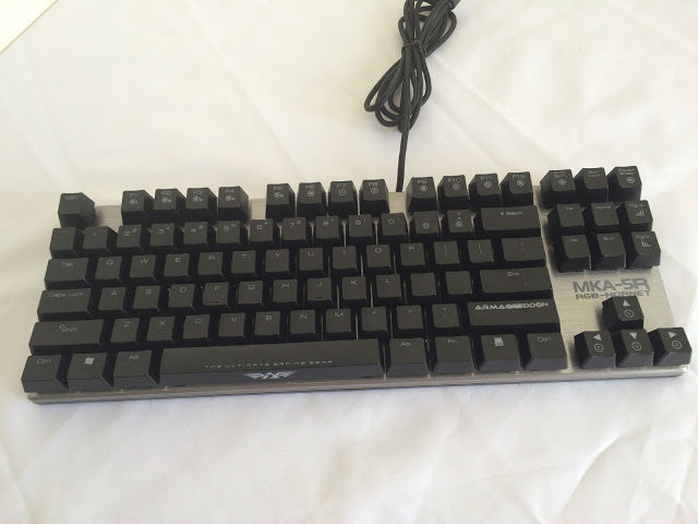 Unboxing & Review: Armaggeddon MKA-5R RGB-HORNET Gaming Mechanical Keyboard 12