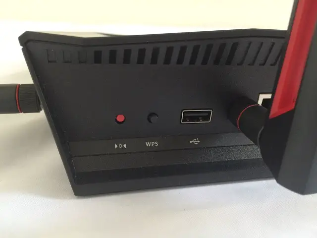 Unboxing & Review: ASUS RT-AC88U Wireless-AC3100 Dual-Band Gigabit Router 24