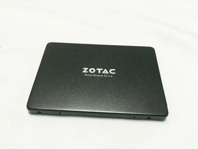 Unboxing & Review: ZOTAC 240GB Premium Edition SSD 10