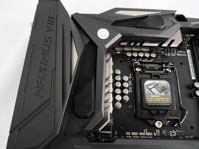 Unboxing & Review: ASUS ROG Maximus VIII Formula 16