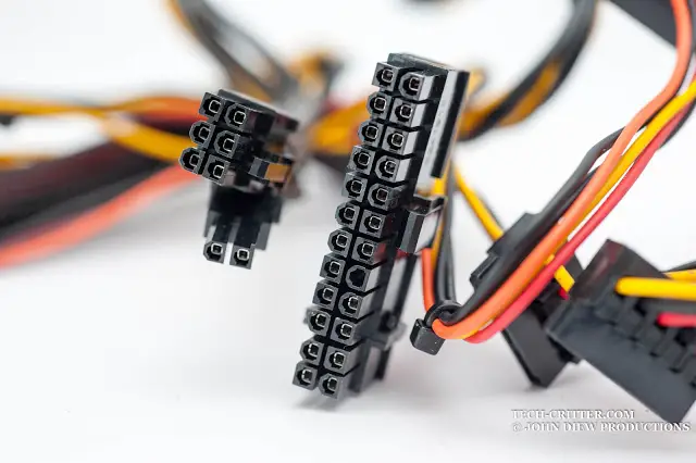 Unboxing & Preview: Bitfenix BPA600 Power Supply 24