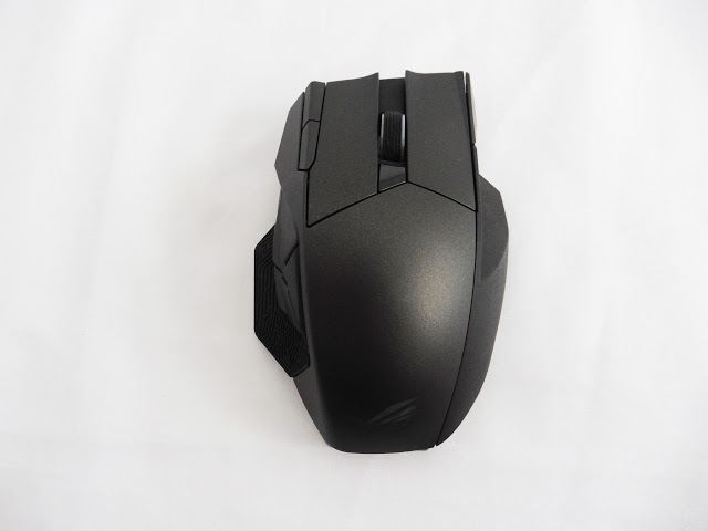Unboxing & Review: ASUS ROG Spatha Gaming Mouse Review 12