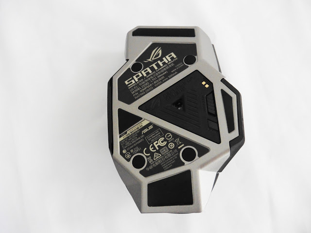Unboxing & Review: ASUS ROG Spatha Gaming Mouse Review 26