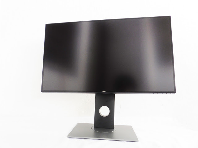 Dell U2717D UltraSharp 27 InfinityEdge Monitor Review 6