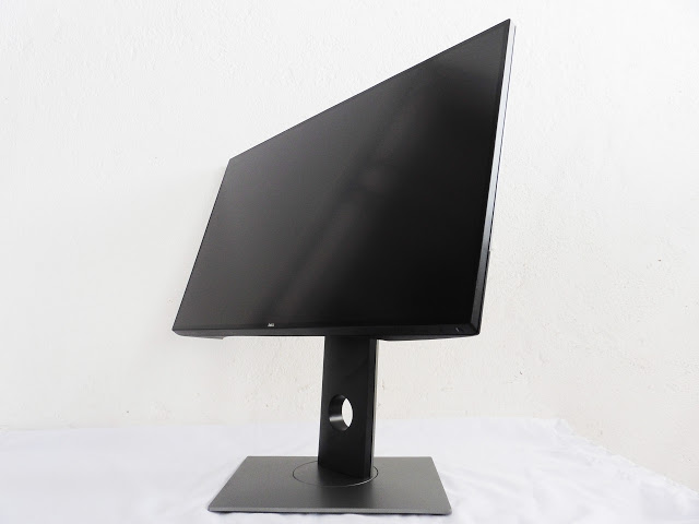 Dell U2717D UltraSharp 27 InfinityEdge Monitor Review 14