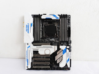Unboxing & Review: Gigabyte X99 Designare EX Motherboard 176