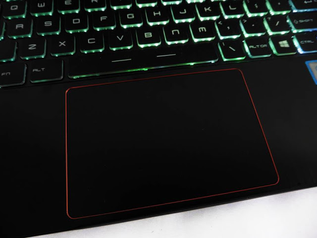 MSI GS63VR 6RF Stealth Pro Gaming Notebook Review 16