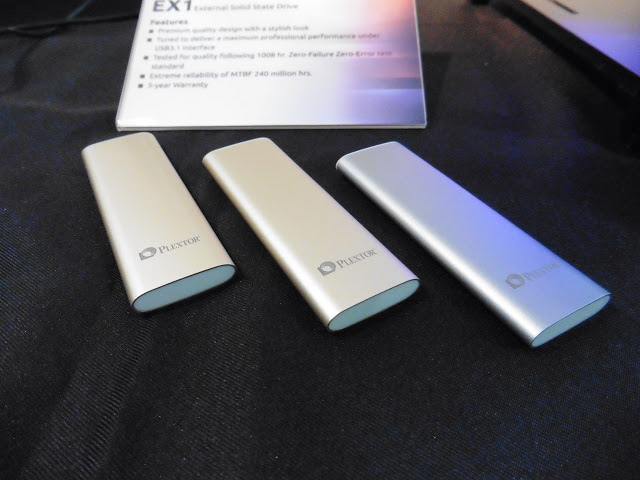 Plextor EX1 Portable SSD Review 2