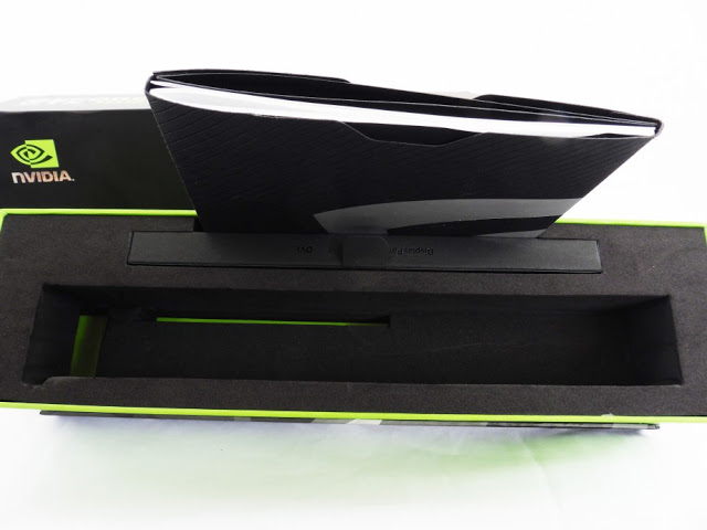 Unboxing The NVIDIA GeForce GTX 1080 Ti Founders Edition 6