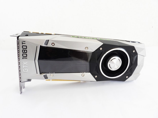 Unboxing The NVIDIA GeForce GTX 1080 Ti Founders Edition 10