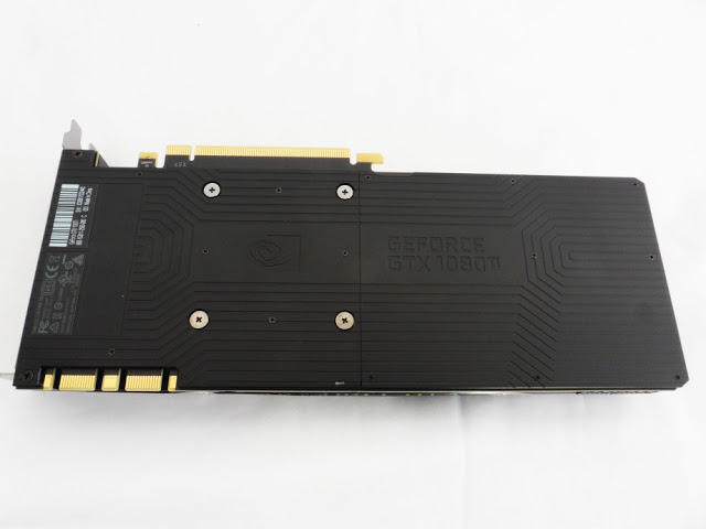 Unboxing The NVIDIA GeForce GTX 1080 Ti Founders Edition 18