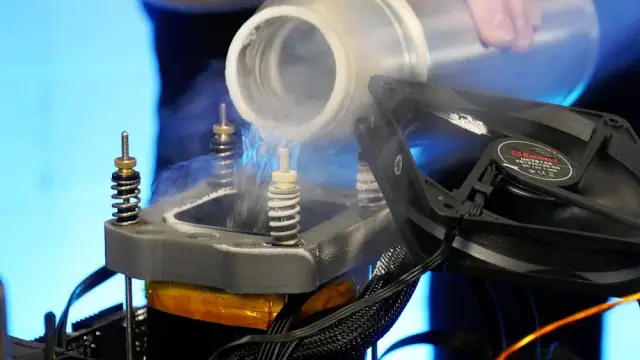 Overclocking Evangelist Der8auer and Elmor Breaks World Record Using AMD Ryzen 7 1800X 2