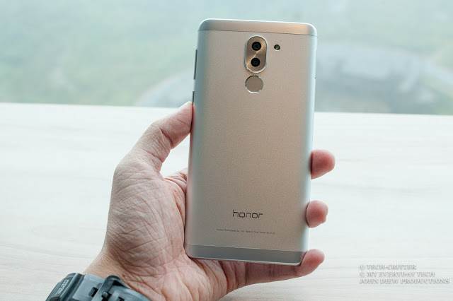Honor 6X Review: Going Double? 8