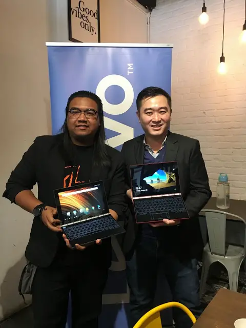 Lenovo Hosted Hands-On Workshop With KL SketchNation To Demonstrate Full Sketching Capabilities Of The Lenovo Yoga BOok 4