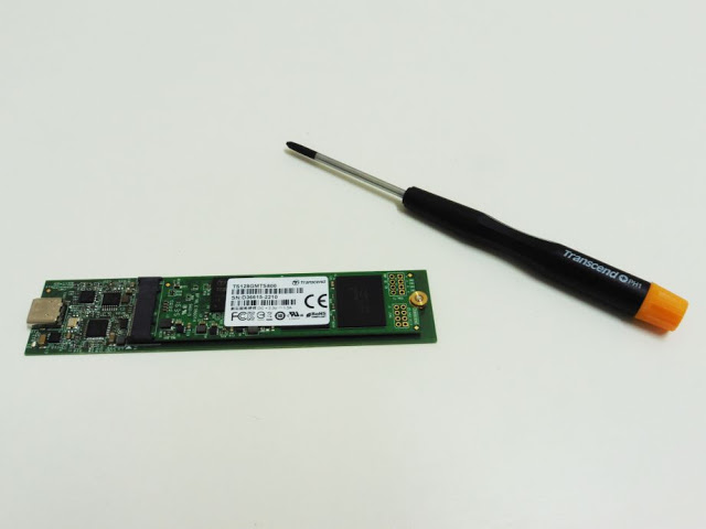 Transcend TS-CM80S M.2 SATA To USB 3.1 SSD Enclosure Kit Review 10