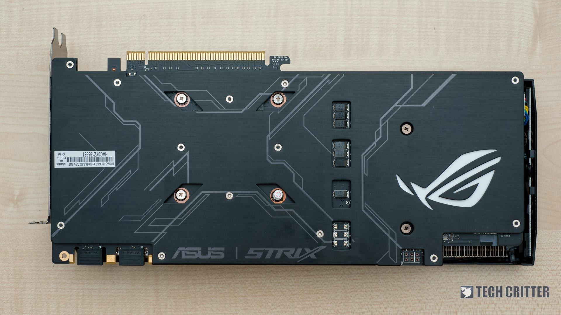ASUS ROG Strix GeForce GTX 1070 Ti Advanced (6)