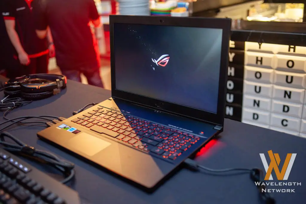 ROG Zephyrus M