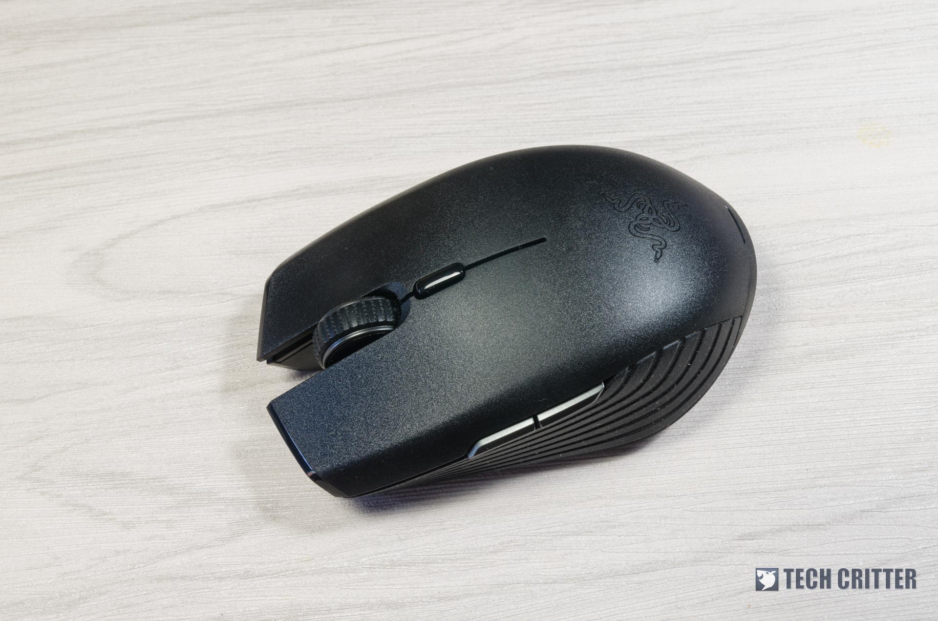  Razer Atheris Ambidextrous Wireless Mouse: 7200 DPI