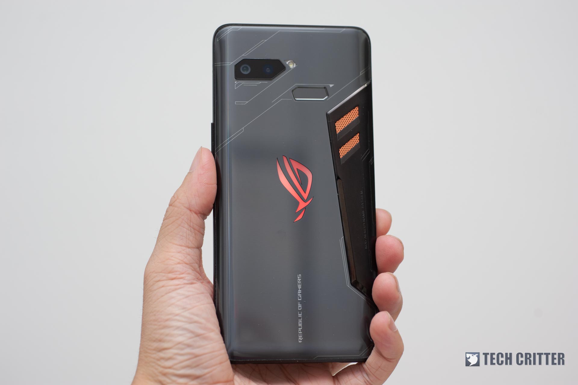 Review - ROG Phone: Gaming Phone Done Right 11