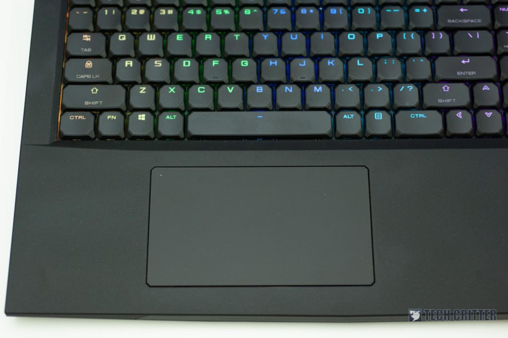 Review: ILLEGEAR Selenite Gaming Notebook (i7-8750H, RTX 2070, 16GB, 256GB + 1TB) 19