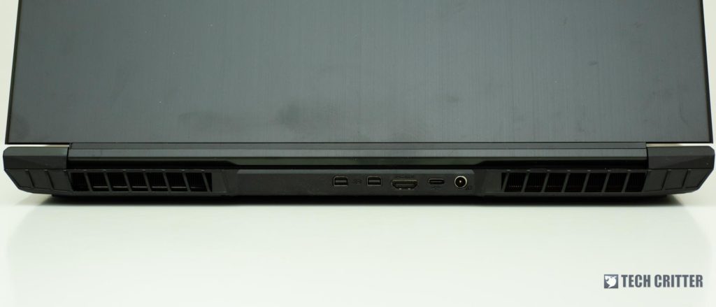 Review: ILLEGEAR Selenite Gaming Notebook (i7-8750H, RTX 2070, 16GB, 256GB + 1TB) 25