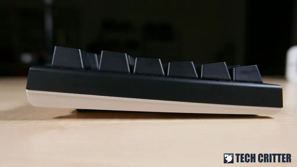 Ducky One 2 RGB TKL RGB LED Double Shot PBT Mechanical Keyboard (7)