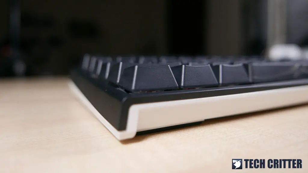 Ducky One 2 RGB TKL RGB LED Double Shot PBT Mechanical Keyboard (8)