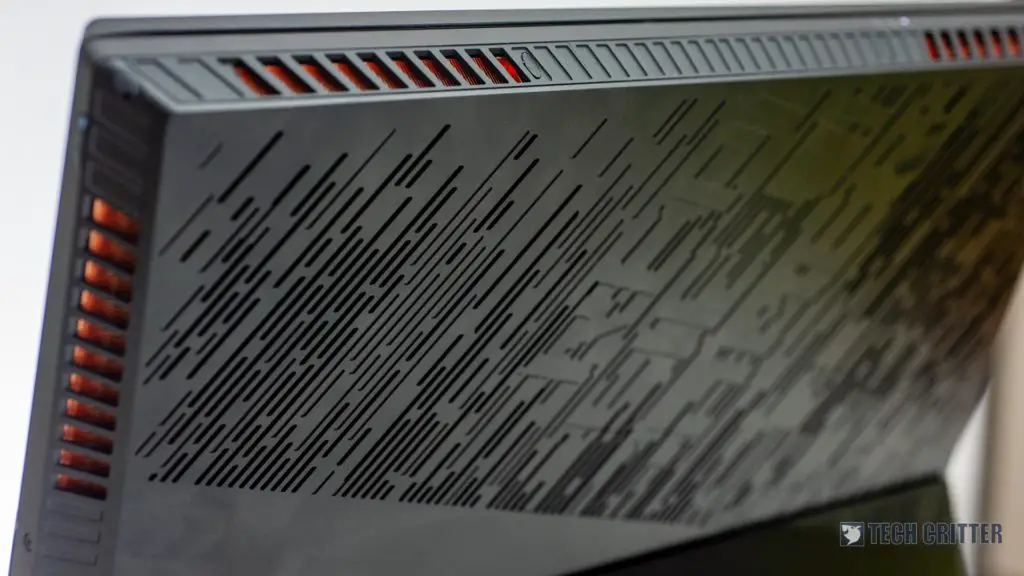 Review - ROG Mothership GZ700 (i9-9980HK, RTX 2080, 64GB DDR4-2666, 1.5TB RAID 0 SSD) 11