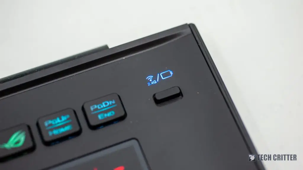 Review - ROG Mothership GZ700 (i9-9980HK, RTX 2080, 64GB DDR4-2666, 1.5TB RAID 0 SSD) 25