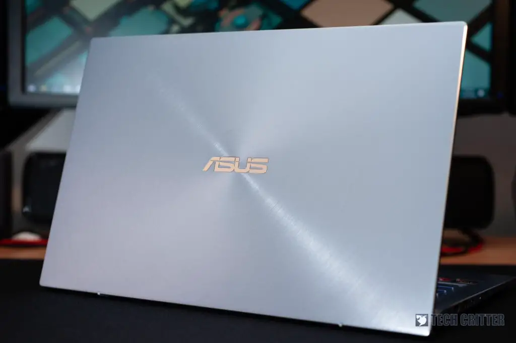 Review - ASUS ZenBook 14 UM431D (R5-3500U, Radeon Vega 8, 8GB DDR4-2400, 512GB PCIe Gen3x2) 3