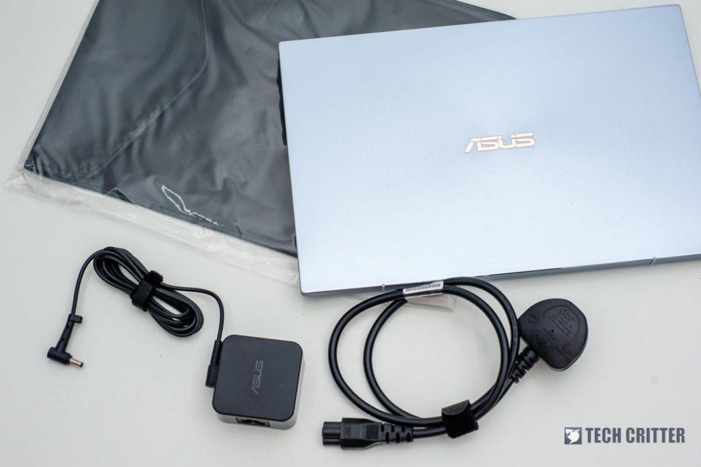 Review - ASUS ZenBook 14 UM431D (R5-3500U, Radeon Vega 8, 8GB DDR4-2400, 512GB PCIe Gen3x2) 2