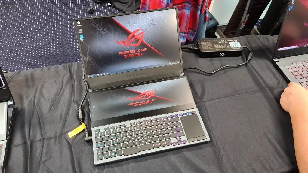 ASUS Zephyrus Duo 15