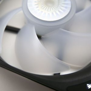 Cooler Master MasterLiquid ML240L V2 RGB_27