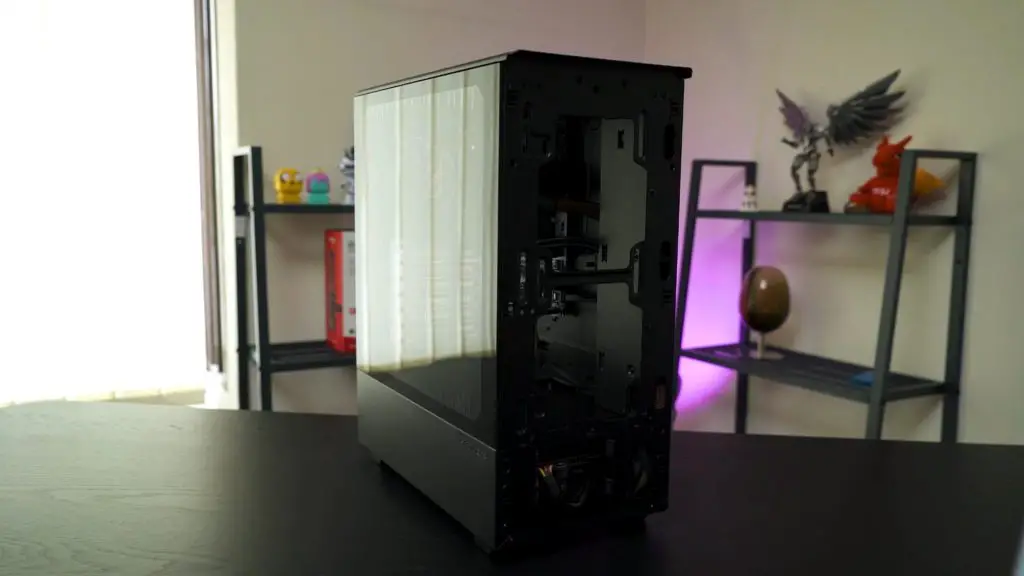 Phanteks Eclipse P300A Mesh Edition 14