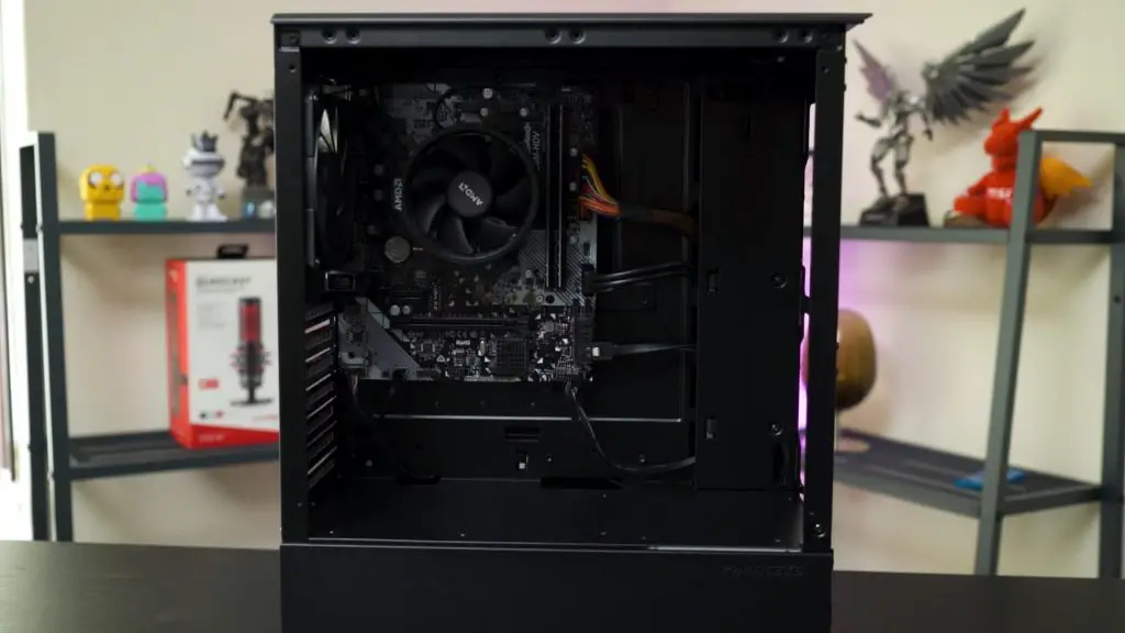 Phanteks Eclipse P300A Mesh Edition 19