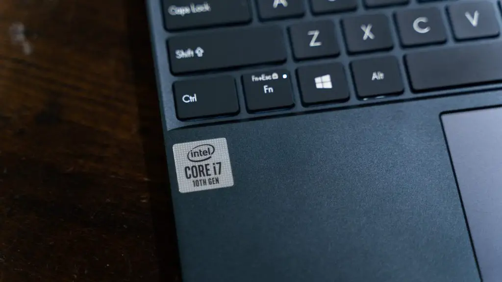 ASUS ZenBook UX425 10